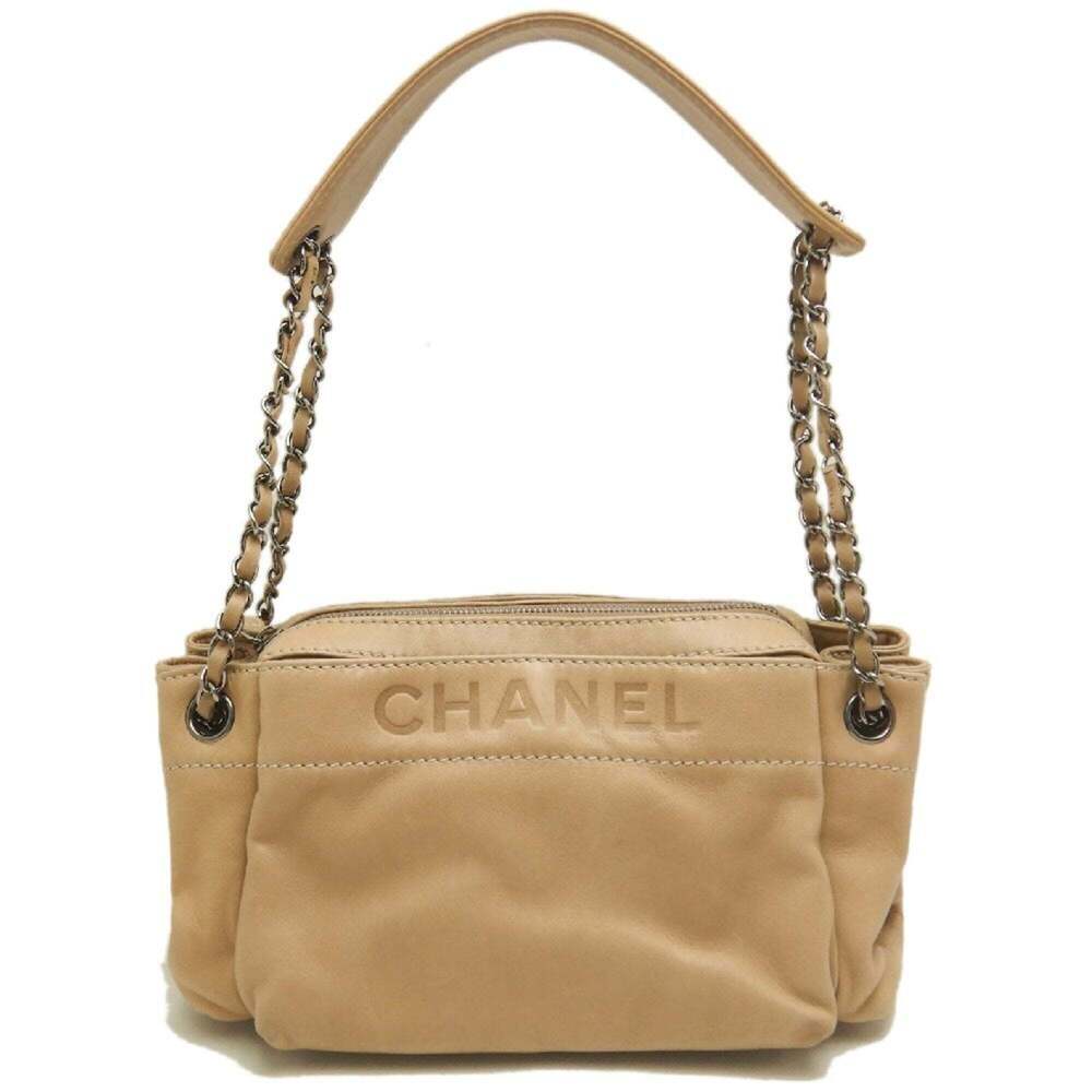 CHANEL Cream Lambskin Leather Shoulder Bag - Picture 2 of 16